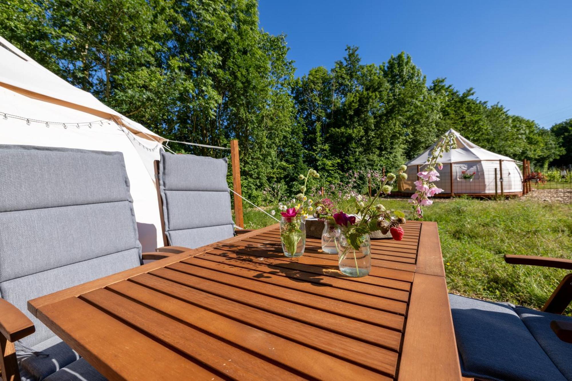 Holmegaard Vin Og Glamping Hotel Dannemare Exterior photo